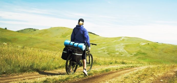 Abbiamo bisogno del tuo aiuto per lanciare #AIDA - Alta Italia da Attraversare, una nuova #ciclovia nazionale che colleghi le principali città del #Nord #Italia: compila il questionario ➡ bit.ly/2lmovf0 | #bici #turismo #sostenibilità #estate #susa #valsusa #torino