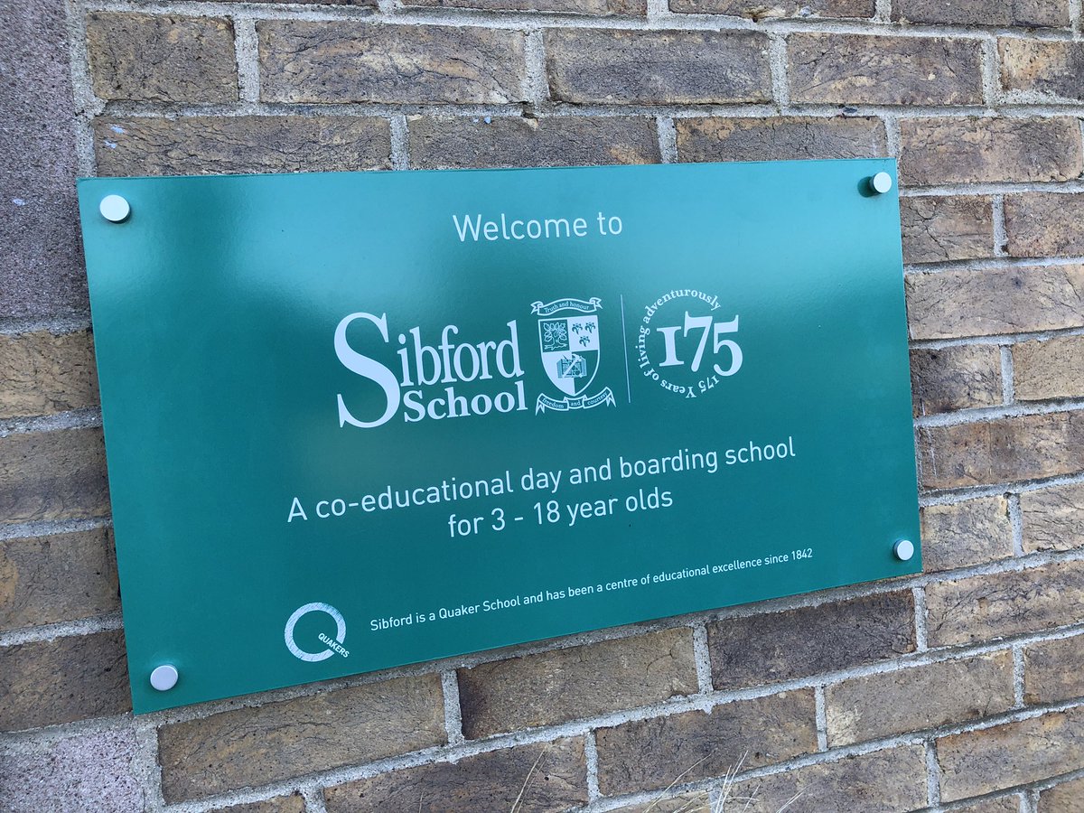 SimonNoakes's tweet photo. Thank you @SibfordSchOxon for making the ☀️ shine for my visit today. Such a glorious location and amazing school to share #SchoolStories that underpin #SibfordTalent #BeYouBeBrilliant https://t.co/559swYwzQ8