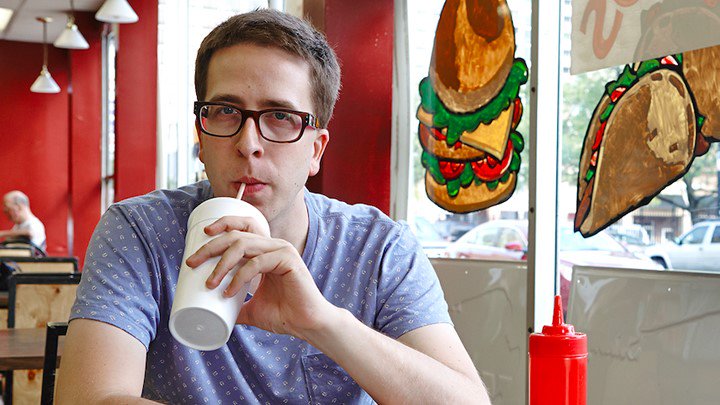 Heute oben:

<a href="/Paloma_Kotti/">Paloma</a> 
#chrissy