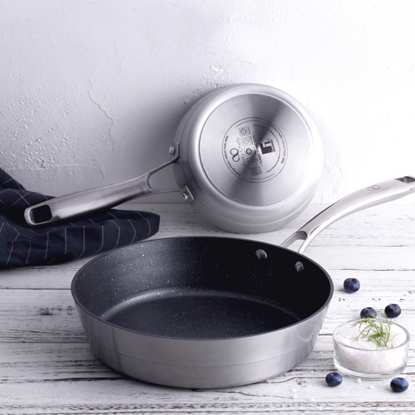 mastermarkbrand's tweet photo. #Lehdistötiedote Infinity Chefs Nordic - https://t.co/BhlMOxTqwP
#keittö #ruoanlaitto #kokkaus #pannut #pannu #design #muotoilu #suomalainen https://t.co/TeSxae4kED