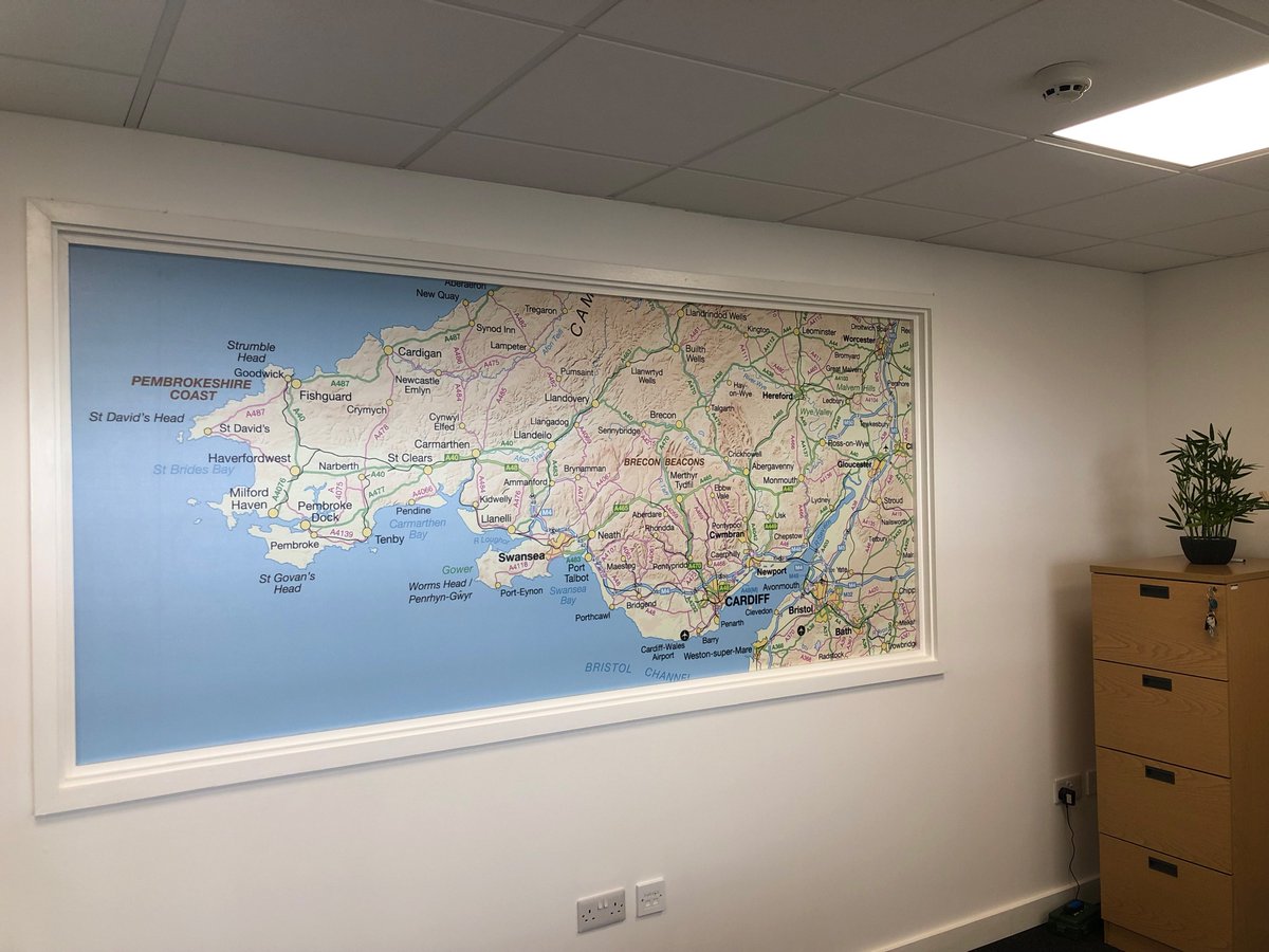 DandSSignsLtd's tweet photo. Here's a few things we have done within the last week or two. A dropside wrap, a wall graphic for Central FM and then a Grundowinch wrap from blue to white.

#Signs #Wrap #vinyl #vehiclewrapping https://t.co/WDN1LRTgUd