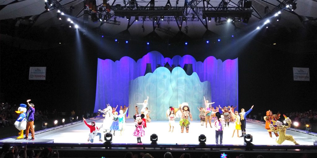 ディズニーオンアイス