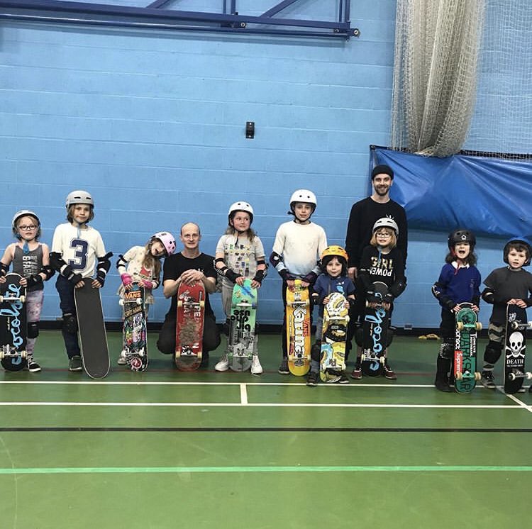 abc_skate's tweet photo. 🤙 Back to school; back to skateboarding! 🛹Our Watford lessons start again this evening! 16:30 for beginners and 17:30 for improvers! Monday Funday! #abcskateboarding #learntherightway #learntheabcway https://t.co/uPEkkzTjrS