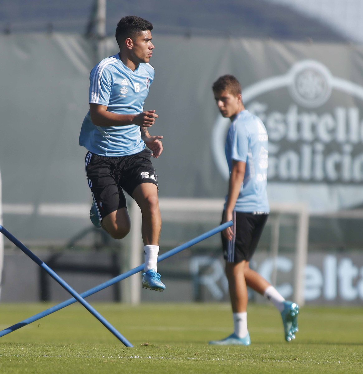 Lucas Olaza tweet media