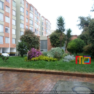 MDiazinmo's tweet photo. APARTAMENTO EN VENTA EN COLINA CAMPESTRE, 52.5M2, $220.000.000. #inmobiliaria #ventafacil Vendo apartamento ubicado en un quinto piso en conjunto cerrado, cuenta con muy buena iluminación natural, 3 habitaciones cada una con closet, un baño con división en vidrio, sala comedor https://t.co/xpsItviSpQ