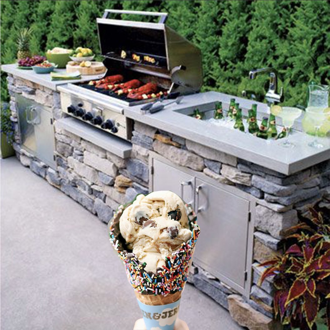 BenJerryDC's tweet photo. Happy Labor Day from Ben &amp; Jerry’s!! Enjoy a relaxing day with friends, family, good food, and ice cream!
#LaborDay #IceCream #Monday https://t.co/fEJMAxq9JL