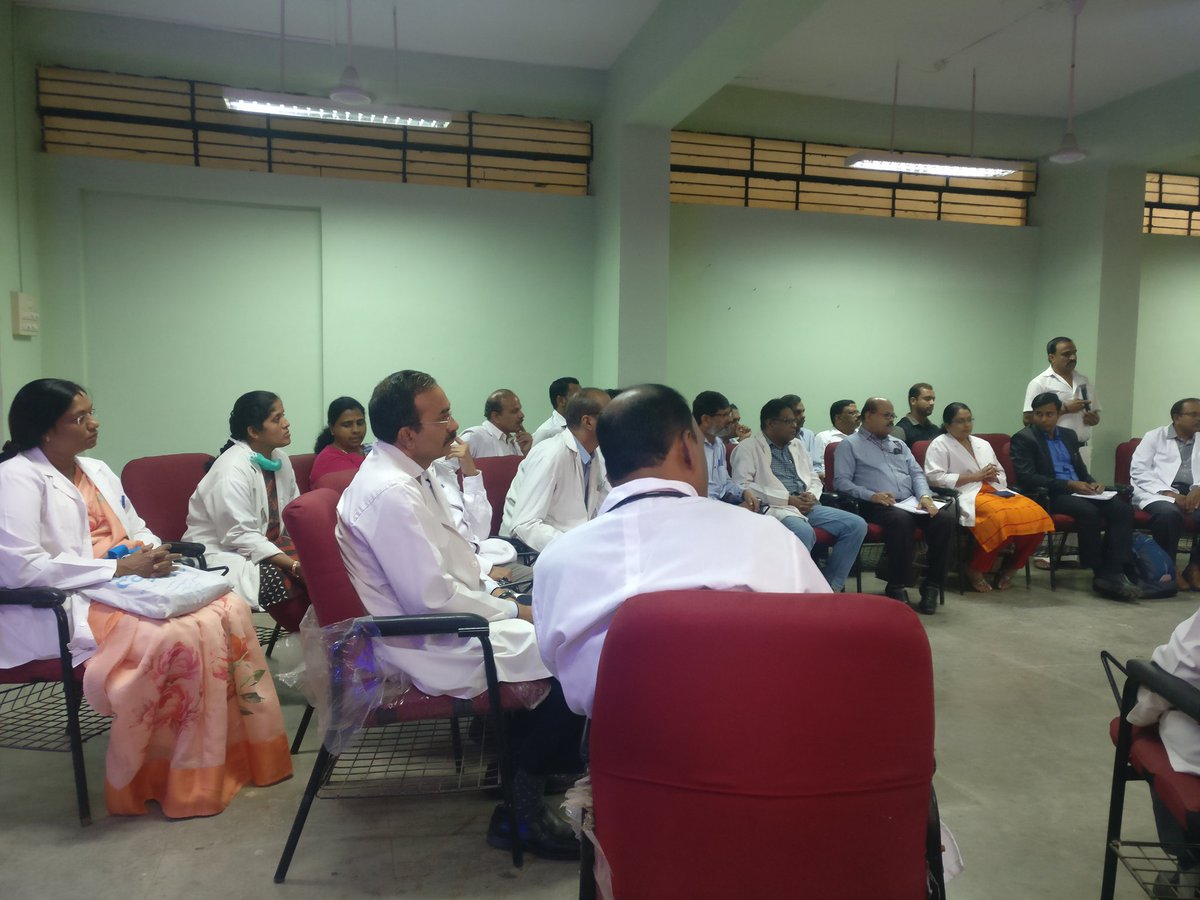 sarpame's tweet image. Citizens Doctors nurses patients &amp;amp; government officials hv all cme together to make ESI Indranagar as model hospital under the guidance of @LabourDeptGOK.Wish all the MP &amp;amp; MLA of this area take the leadership and join us in this revival @PCMohanMP @mlanaharis @nsitharaman @GCC_MP