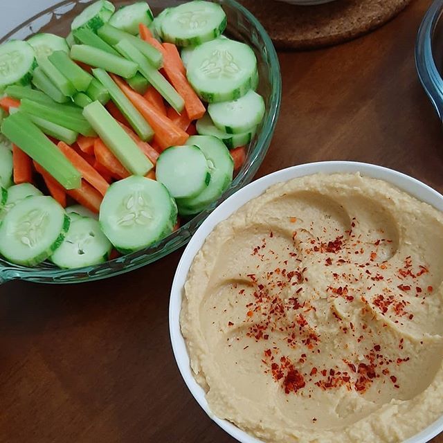 FruitsPeace's tweet photo. Hummus 🤤 https://t.co/pUrMrxEGGF https://t.co/jNV5wLapgm