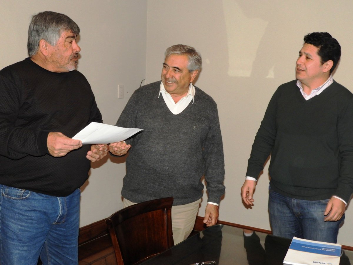 generalvillegas's tweet image. Reconocimiento de Presidencia de la Nación en un nuevo Aniversario del Centro de Jubilados y Pensionados de Santa Regina