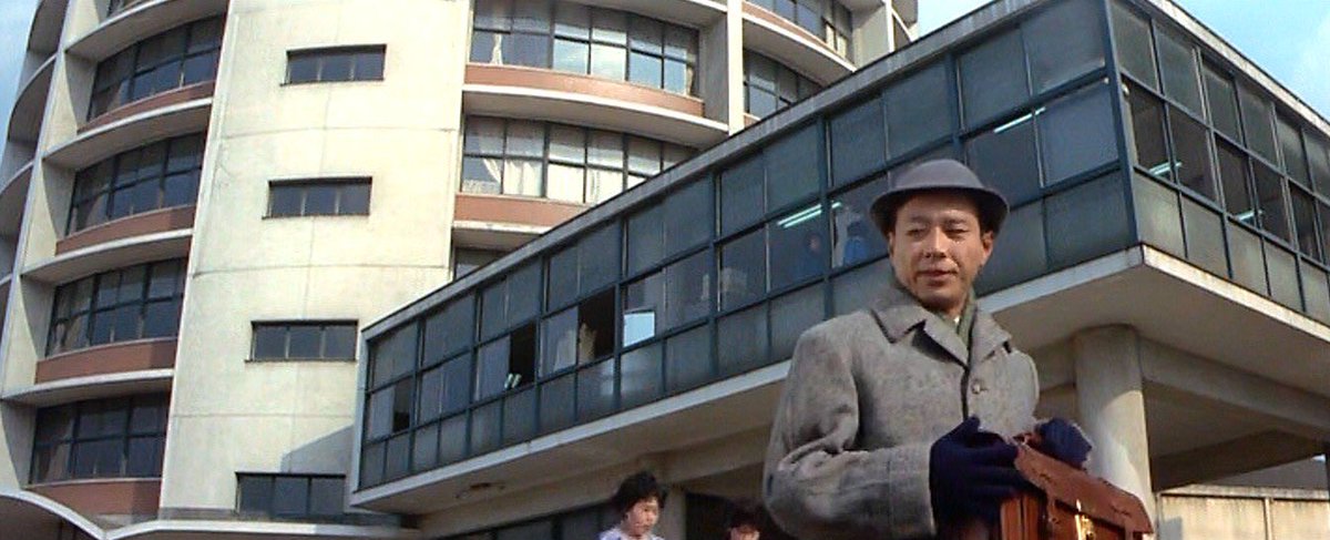 なびすこ בטוויטר 西河克己監督 雨の中に消えて 昭和38年 日活 より新宿駅南口甲州街道沿いにあった文化服装学院円形校舎 昭和29年 竣工現存せず 地図は昭和45年 旧景 山田吾一