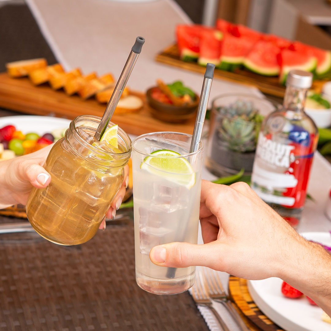 gofooji's tweet photo. Raise your hand if you like to party...sustainably 👋 Absolut and @SuckResponsibly have teamed up to deliver reusable straws! Tweet #AbsolutSweepstakes @absolutvodka_us to enter for your chance to win now! NoPurNec.21+VoidWhereProhib.Rules@ https://t.co/mDy6h1FYIZ https://t.co/5P4j2hNVv6