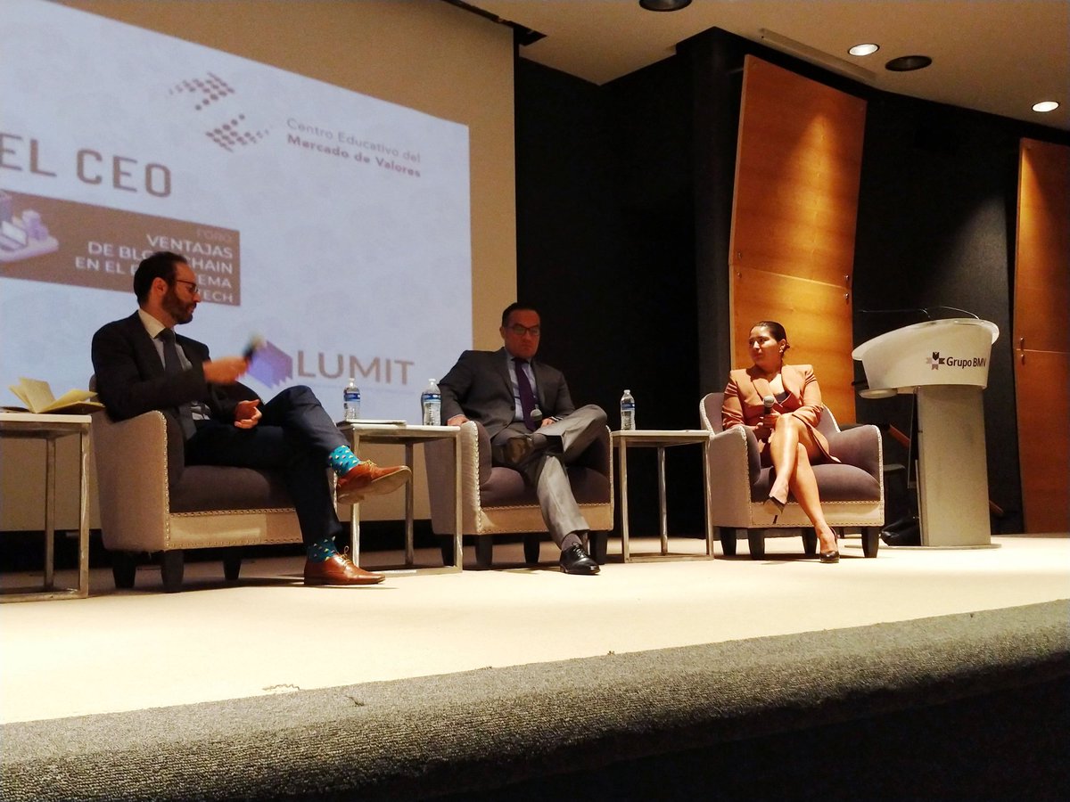 isopixel's tweet image. Escuchando sobre Blockchain en el ecosistema Fintech. Panel con Sara Guevara, ex directora de autorizaciones de tecnologia Financiera en la DGATF, CNBV y Gilberto Pérez Hernandez. #Blockchain #ForoBlockchain