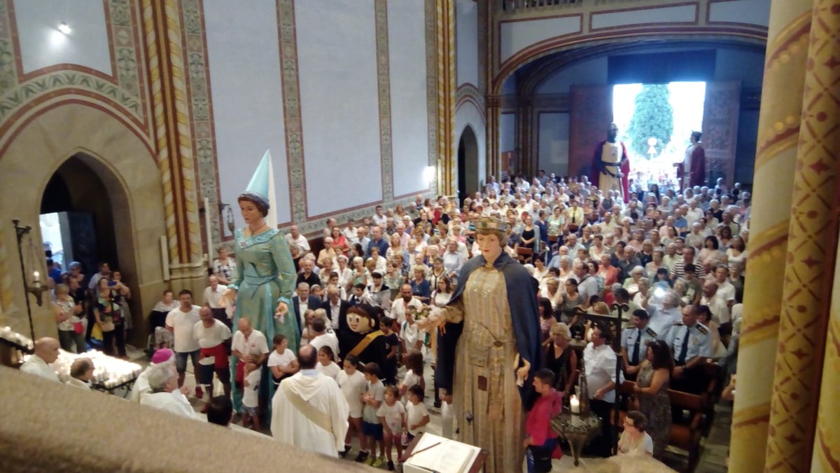 Aquest diumenge, dia de la Mare de Déu de la Misericòrdia,  els gegants pujaran al Santuari a fer l'Ofrena. Ens acompanyareu? #gegants #festamajor #tradicions #cultura 
@BlancaArbell <a href="/Gegants_Maresme/">Coordinadora Geganters del Maresme</a> <a href="/ajcanetdemar/">Aj. Canet de Mar</a> <a href="/canetmodernista/">És Canet És Turisme!</a> facebook.com/events/2925608…