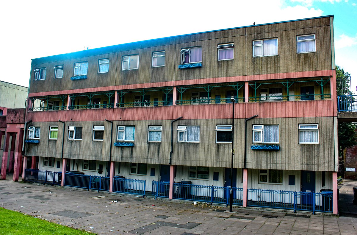 citizen_housing's tweet image. We are delighted to announce a major regeneration project which will transform Spon End, Coventry.

We will be investing £12m in Spon End with high-quality improvement works at 158 flats.

Find out more about how this is just the start for us as Citizen: bit.ly/2kozPam