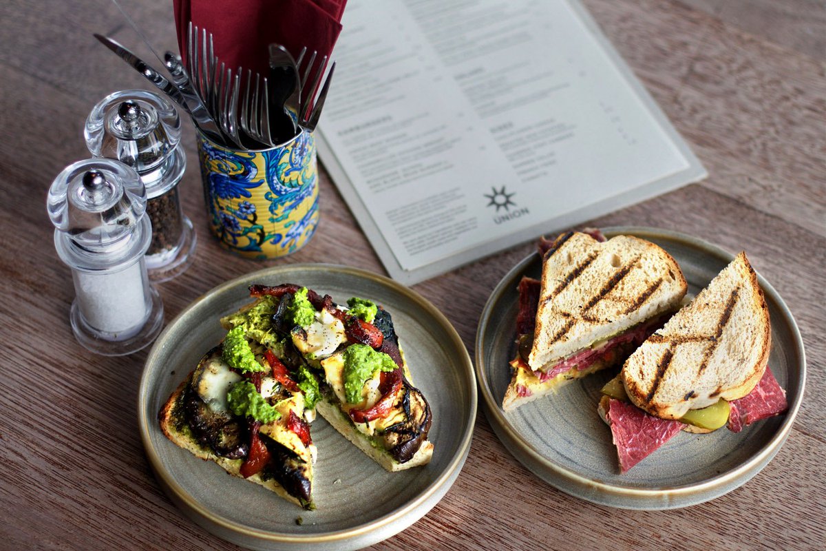 unionpaddington's tweet photo. Tasty specials @ The Union Paddington this week: focaccia open sandwich, with buffalo mozzarella, grilled vegetables and herb pesto. #tastylondon #lunchtime #iloveit @TastyLondon https://t.co/i6xofHdkUr