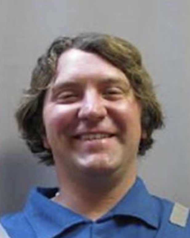 TalbertSwan's tweet photo. Seth Ator, 36
From Texas
White male
Murdered 7 and injured 22 in Odessa, TX
Criminal record/previously failed bg check
Used AR-15 rifle
No wall or muslim ban would’ve keep him out.
Where was he radicalized?
#OdessaShooting
#VanillaISIS
#YallQaeda
#HezBubba
#TaliBobby https://t.co/hopePFApo6
