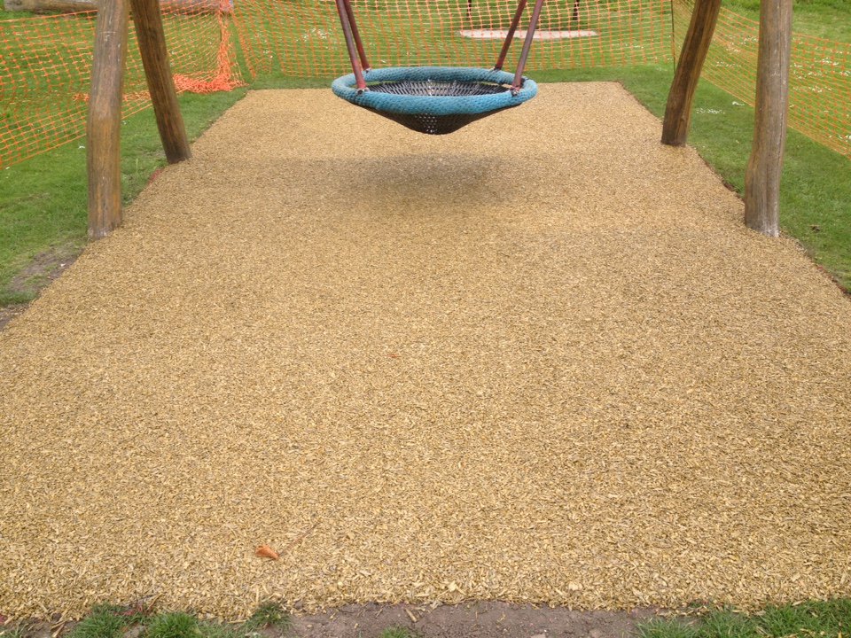 playsafe_ltd's tweet photo. Our #safamulch is a great option for #surfacing! It's low maintenance cost and withstanding #colour, along with the fact it's manufactured in the UK from fully recycled materials make it a great option!

Visit our website here: https://t.co/QA3aYY6nK5 https://t.co/H5baFrdiqr