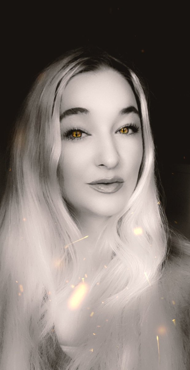 Evolanca's tweet image. There is fire in her soul 🔥🦖 *rawr*

@survivetheark #arkmodding #moddevelopment #dinolover #mustbecrazy #feltpretty #rawr #dragoneye #projecttiamat