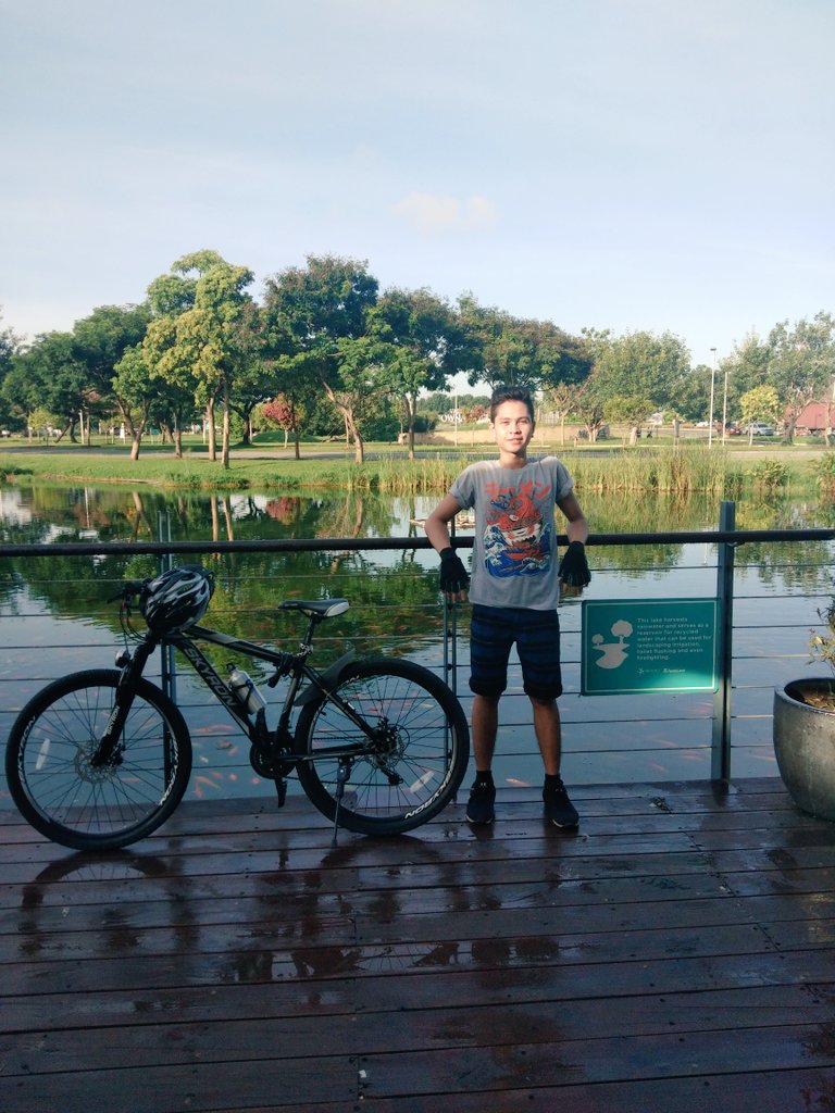 VillarNelvin's tweet photo. Biking https://t.co/kshRlJFpjE