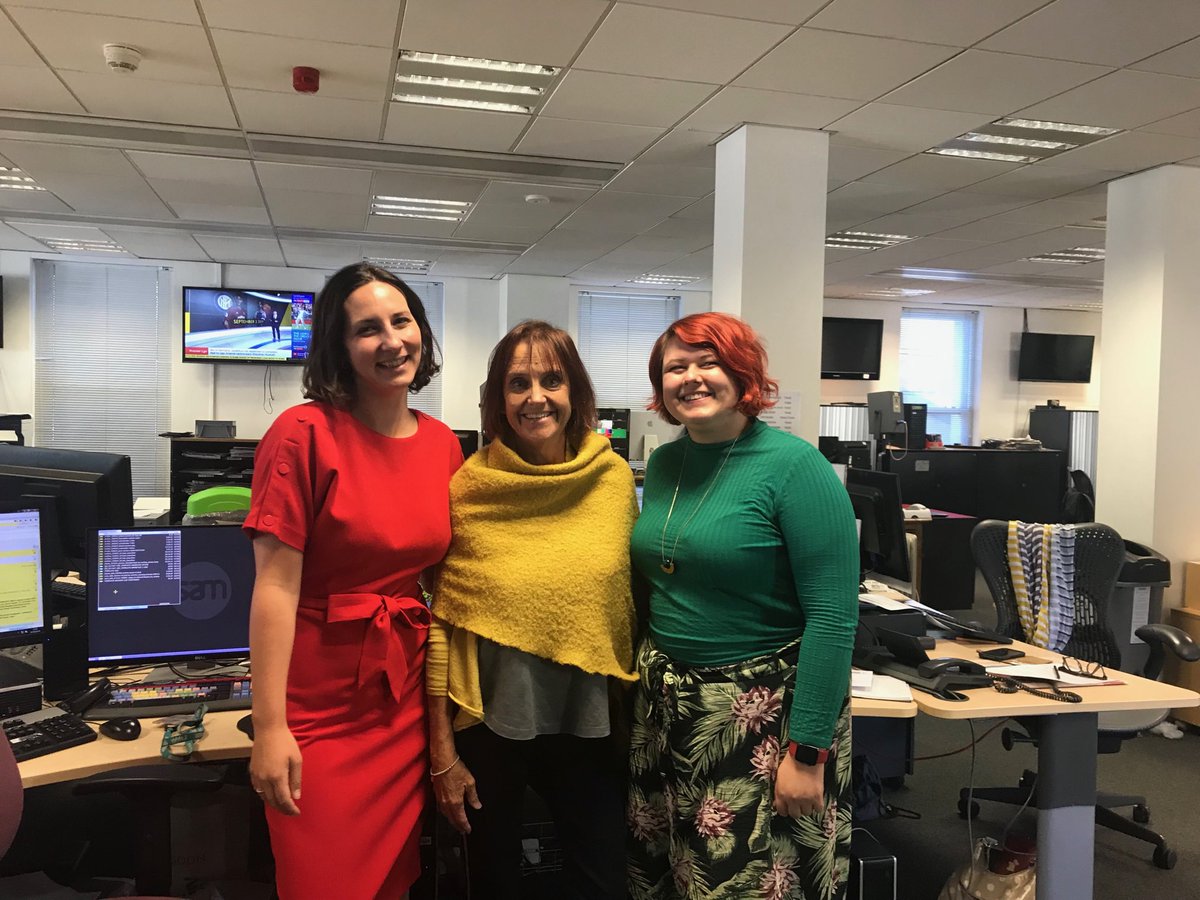 Ready, steady, go! ⁦<a href="/bbcsoutheast/">BBC South East</a>⁩ Helen, Vicki and Poppy traffic lights