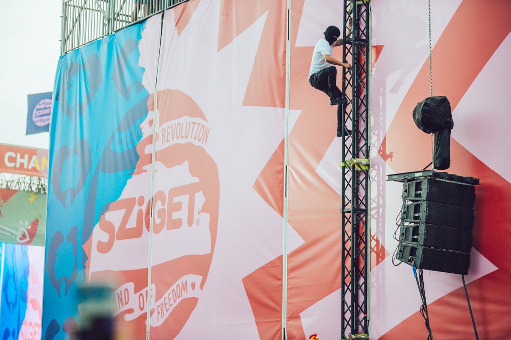 twentyonepilots's tweet photo. lolla berlin is saturday. that will wrap up our summer of festivals and our summer of you all making us feel sweet. https://t.co/TxC0EeIAdi
