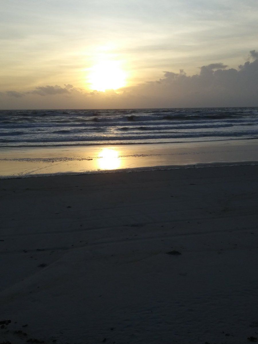 AxelsenLaura's tweet photo. Awesome..Daytona Beach.....Fuck you...Dorian https://t.co/z6La3e9OXl