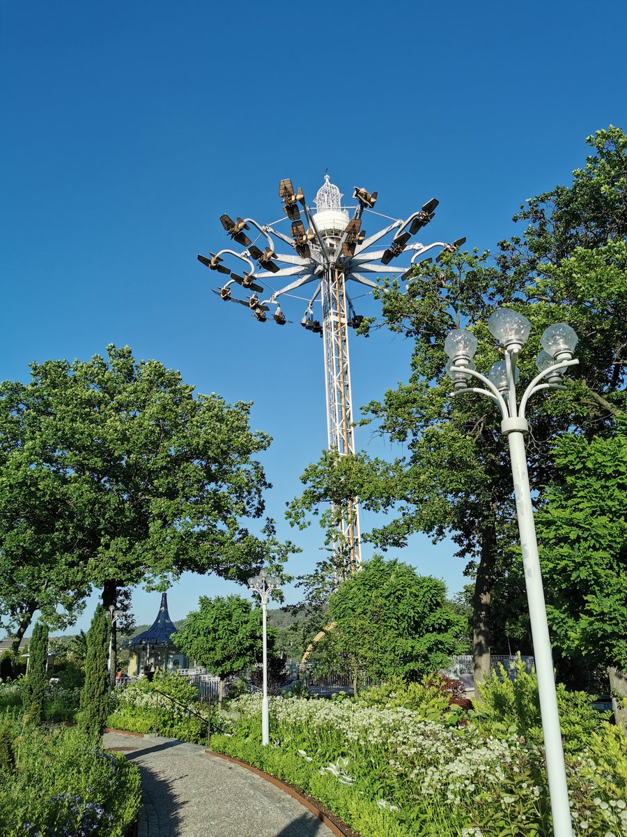 quarryfold's tweet photo. It's been a brilliant summer in #Liseberg https://t.co/dzbkRnUJqs