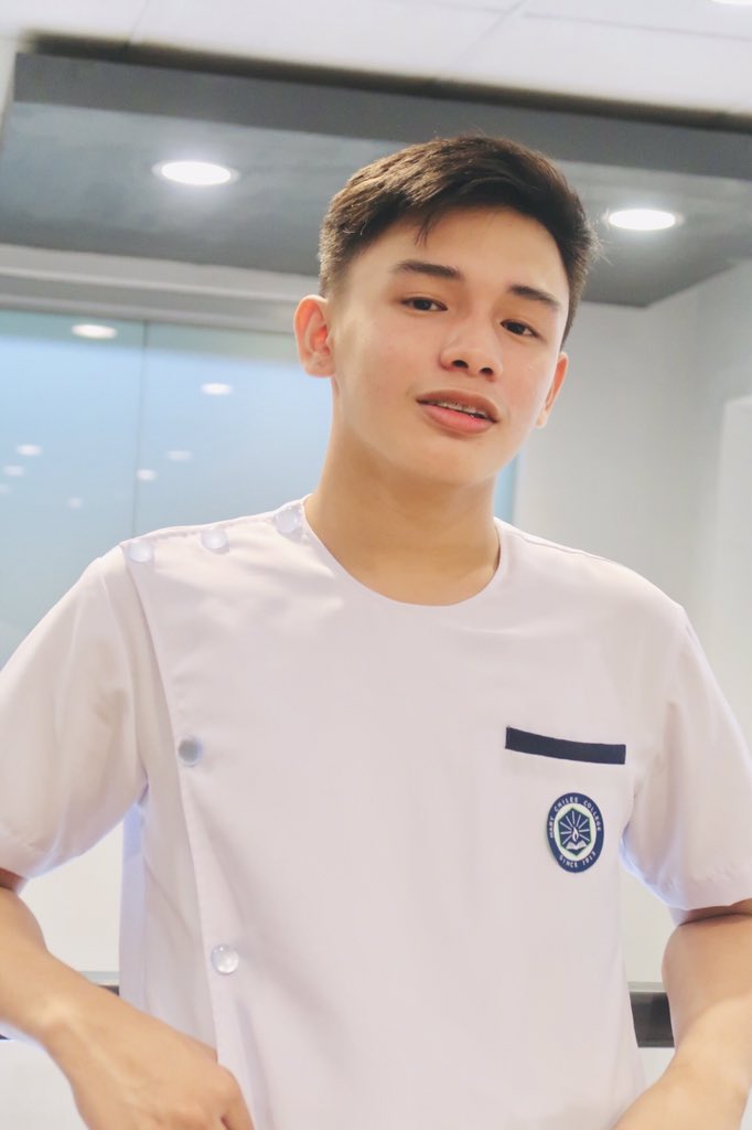 Fengdlcrz's tweet photo. yes mamser? https://t.co/246zyBjK8Q