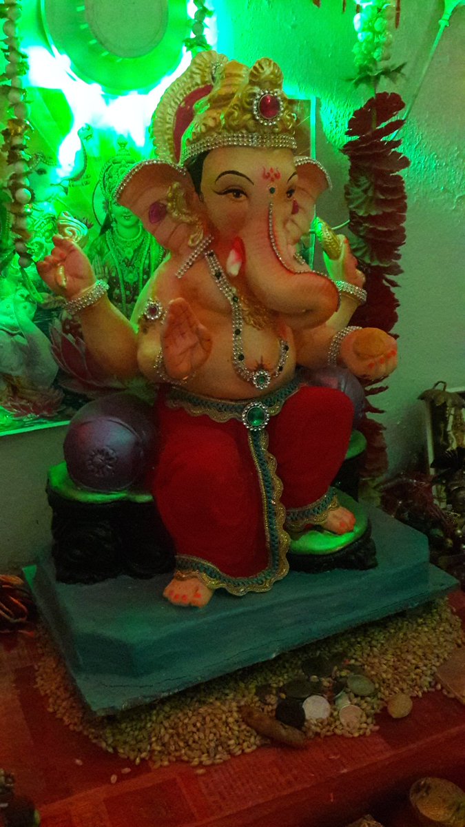 RitheAjay's tweet image. आमच्याकडे गजाननाचे आगमण झाले आहे.