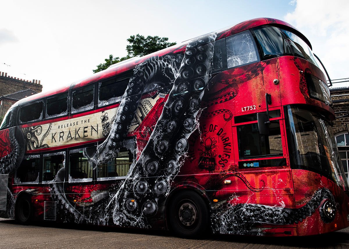 KrakenRumUK's tweet photo. Never has the daily commute been quite so exciting... have you spotted The Kraken having its way with buses in London? Send us your mighty photos and you may be rewarded... #ReleaseTheKraken https://t.co/KhqGx7ci6p
