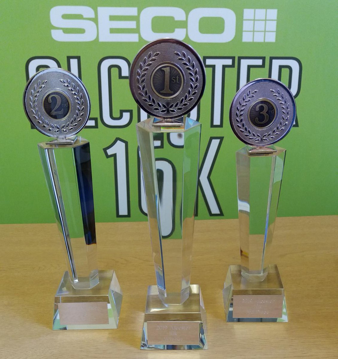 Alcester_10k's tweet photo. As well as the perpetual SECO trophies, we have some huge new trophies for 2019! (For scale, 1st place is 27cm ๐ฎ)
The top 3 men and women will take these away along with their prize money, but who will win them?
#MedalMonday #TrophyMonday? https://t.co/33rR9zGthf