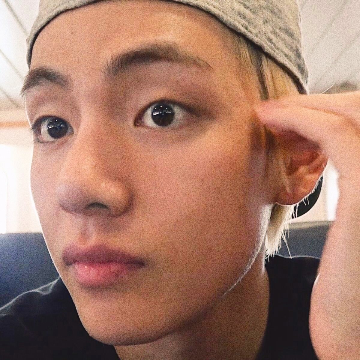 ARMYs__twt's tweet photo. If you see this drop your last saved picture of taehyung, no cheating. https://t.co/ppHi8WaXdu