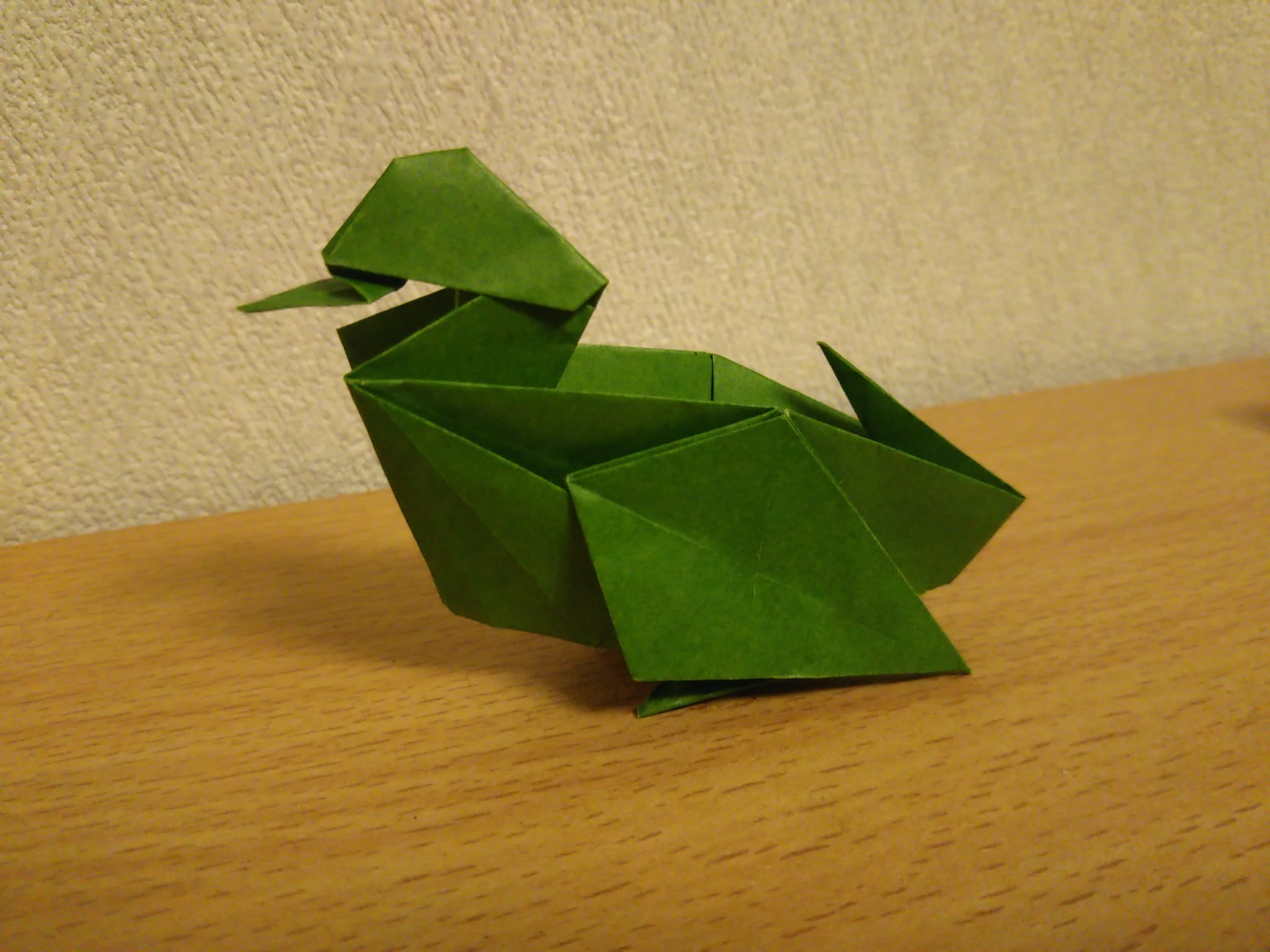 Taon Taon 昨日の鳩より 一歩難しい展開図折りに挑戦してみたい方向けです 10年くらい昔の作品を引っ張り出してきました 昨日から鳥ばっかりなのは私の引き出し不足です 申し訳ない T Co Gkbb4qgy6v Twitter
