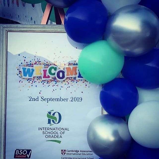 ISO_Romania's tweet photo. First day back to school🤩 
#loveiso #newbeginnings #hopes #internationalschools #oradeainimagini #oradeacity https://t.co/OFOO28S4Bx