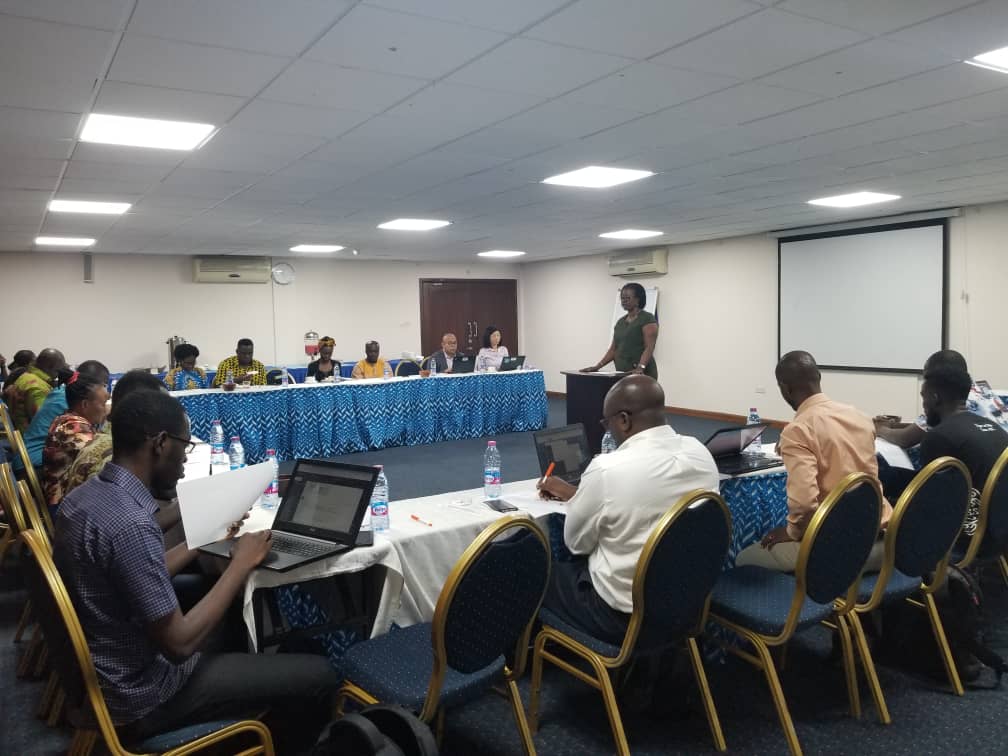 PPAGGhana's tweet photo. CSOs working in the area of women, adolescents and nutrition are being educated on the Global Financing Facility in a workshop currently in Accra, Ghana @arhrghana @gh_cnh @AdubeaAmoah @YAMghana @neearchie @worldbank @CSOPlatformSDG @clikfoundation  #Gesimatters #GESIForUHC https://t.co/DvFH5w7S0A