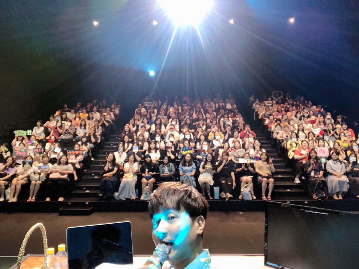 ANDY__official's tweet photo. PTA 2019 SUMMER 앤캉스!(feat.스르륵_빼꼼👀)
앤디와 함께 떠났던 여름날의 바캉스
#부산 #청평 #남해 #울릉도 🏝✨
가을에도 함께해요🧡
#ANDYO #앤캉스 #앤디 #ANDY #신화 #SHINHWA #PTA2019SUMMERTOUCH #AutumN_DaY https://t.co/SCkSY7UFle https://t.co/WmgV7ImUH1