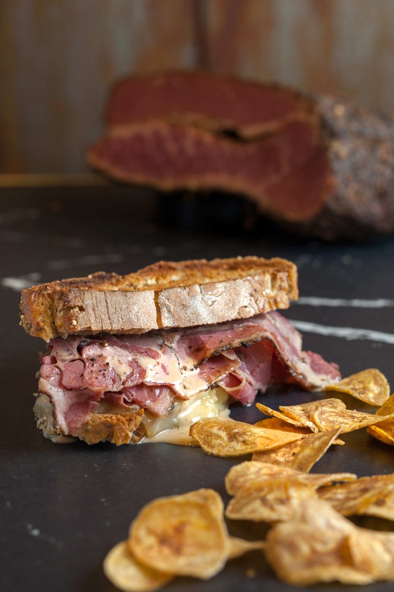 Our homemade pastrami sandwich is a must at #LobByto . From September 15th you can also enjoy it at our #Crazybrunch with @yllana_p  You can’t miss it!
<a href="/LeadingHotels/">Leading Hotels</a>