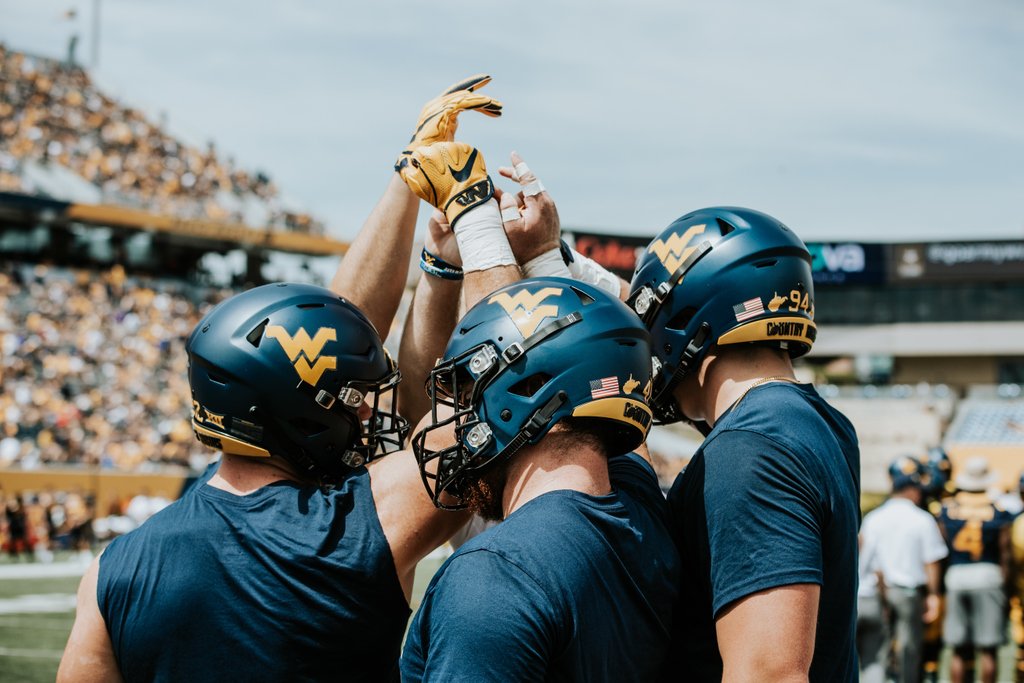 WVUfootball's tweet photo. Victory Monday 💪🏾

#TrustTheClimb | #HailWV https://t.co/6okZRXQWLy