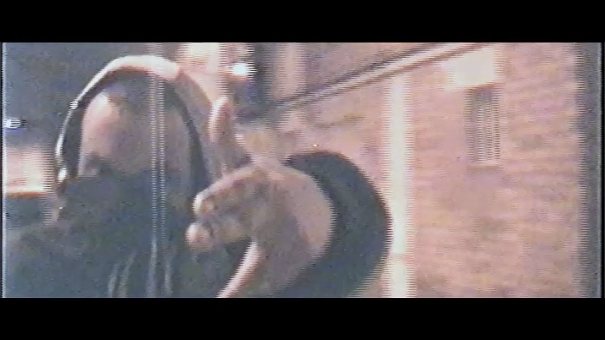 Video: Surekid (de <a href="/dmindz_music/">D · M I N D Z</a>) - Hilo de Seda
versosperfectos.com/noticias/2019/…