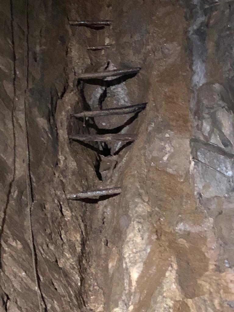 Guess what we spotted inside <a href="/SpeedwellCavern/">Speedwell Cavern</a> in Castleton this weekend🤔 

A #ladder😀
If you are climbing up on a ladder then think of #Safety,  #Laddersafety, #Workatheight, #Heightsafety and #Laddersafetysimplified.