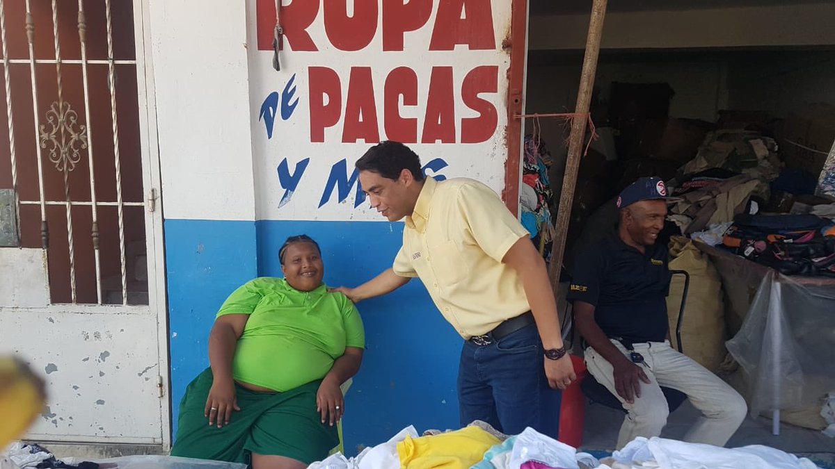 LeandroNuevaGen's tweet photo. Estamos en la calles, la gente nos asume y valora como el candidato de la renovación y avance para SDN, que no quede la menor duda que a partir del 2020 seremos el alcalde de nuestra gente de SDN, para hacer una gestión junto al pueblo
#LeandroAlcalde 
#ElCambioALaNuevaGeneracion https://t.co/NcmynxXSaM