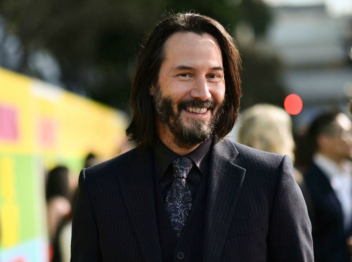 keanuthings's tweet photo. happy 55th birthday to the legend himself, keanu reeves 🎉🎂 https://t.co/XUAlPfGrxP