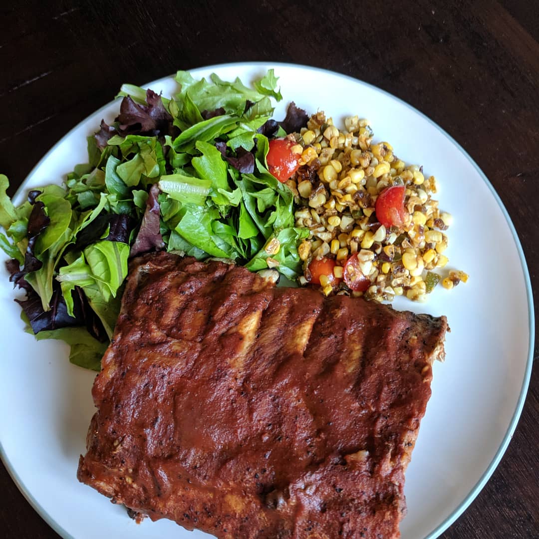 fromferra's tweet photo. Who doesn't want fall-off-the-bone ribs in just 30 minutes? Head to the link below for this quick and easy recipe. 
https://t.co/JOjFVHmkxy #ribs #laborday #fromferra https://t.co/tXcClBp74J