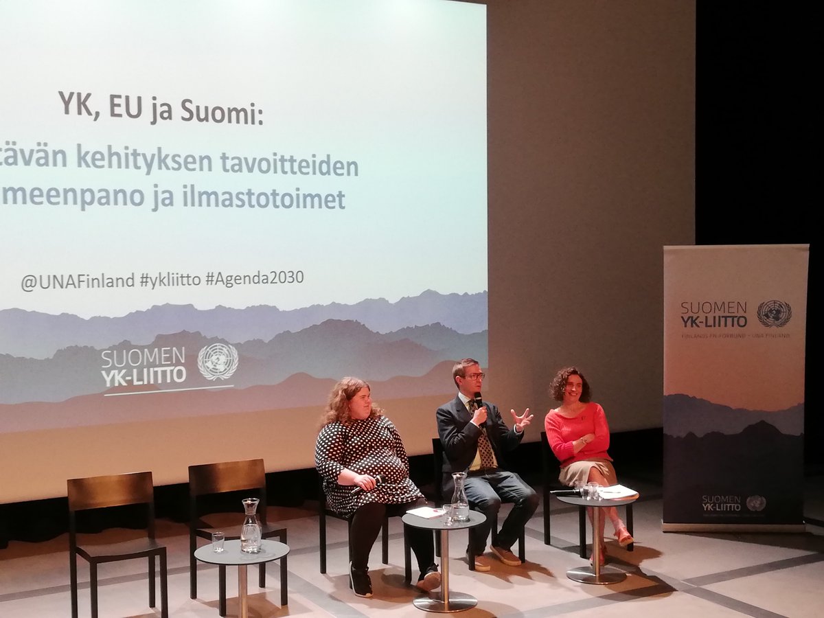 OutiHakkarainen's tweet photo. .orastynkkynen kannustaa nuoria olemaan rasittavia, koska kiltisti pyytämällä ei saa mitään sekä patistaa kaikkia osallistumaan tavalla tai toisella kansainvälisenä ilmastolakkopäivänä 27.9. #ykliitto #agenda2030 #ilmasto @FingoFi https://t.co/Sru7ZMW12Y