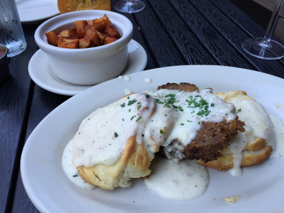 Henry's Atlanta tweet media