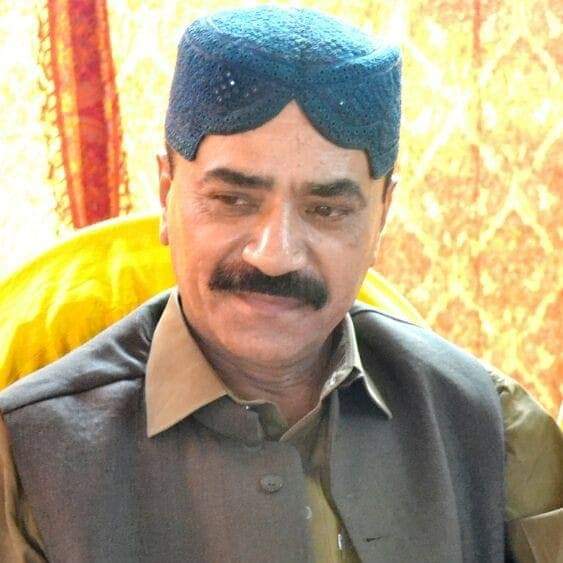 Ahsan6870's tweet photo. R I P 😓
A really heart broken news, Mehar's citizen treasury officer "Abdul Azeez Abbasi" had left this mortal world today due to heart-attack. 💔
May Allah give him highest ranks in jannah and patience to all family members "Aameen"!! 😇 https://t.co/CBRRjPgI93