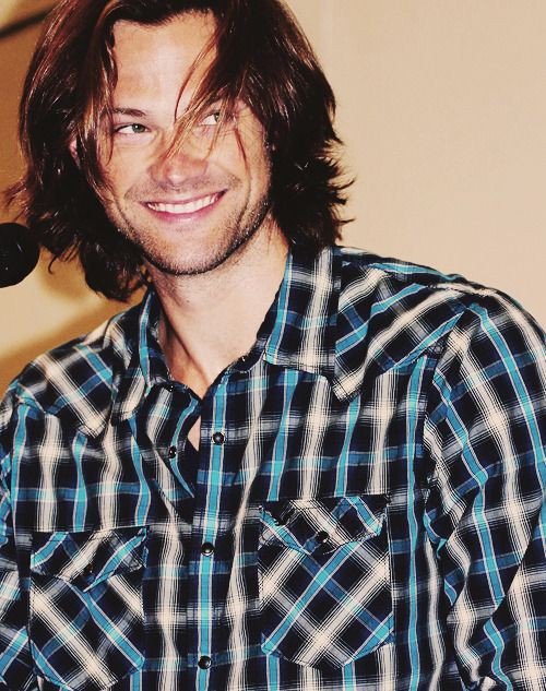 LolaGreenTFW's tweet photo. And in this #mcm a #Padasmile for my fellows #Samgirls #SPNSisters https://t.co/iVaGeK9OxW