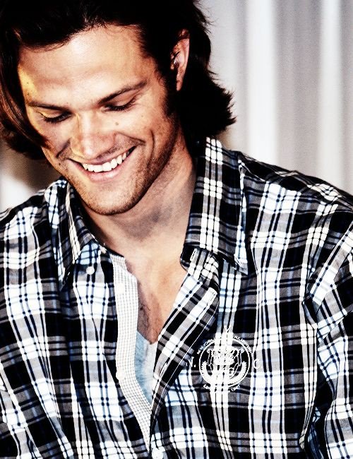 LolaGreenTFW's tweet photo. And in this #mcm a #Padasmile for my fellows #Samgirls #SPNSisters https://t.co/iVaGeK9OxW
