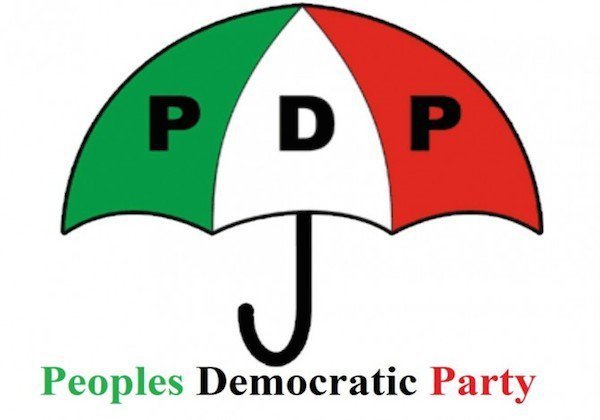 YaksPolitical's tweet photo. Fayose: PDP condemns alleged attack on ex-governor https://t.co/AfMtT4w9R8 https://t.co/wOlAtGz4SS