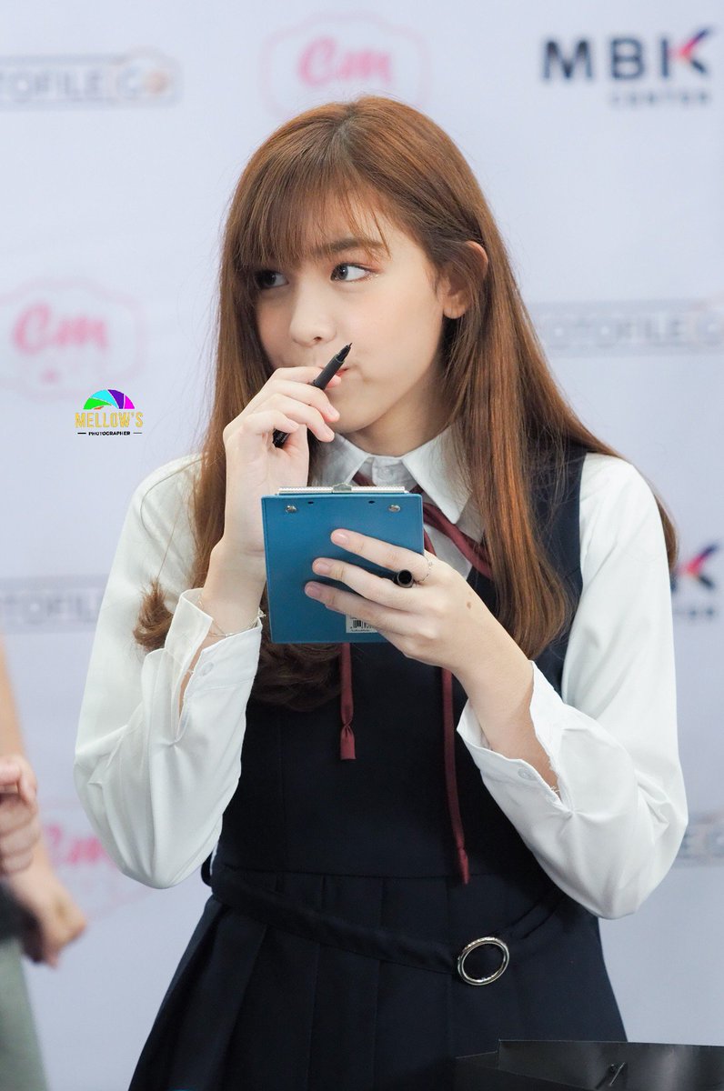48_mellow's tweet photo. อ๊ายยย ใจแอดนี้บางไปหมดแล้วววว 😍😍😍

Emma CmCafe
#EmmaCafe
#Mellow

//Saint https://t.co/O4lm6cJ03h